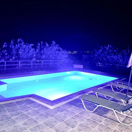 Varkoula *
